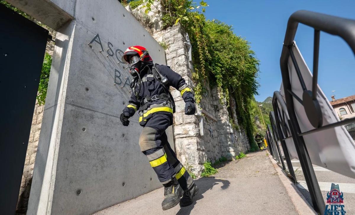 Garda Lift On Fire Garda Lift On Fire