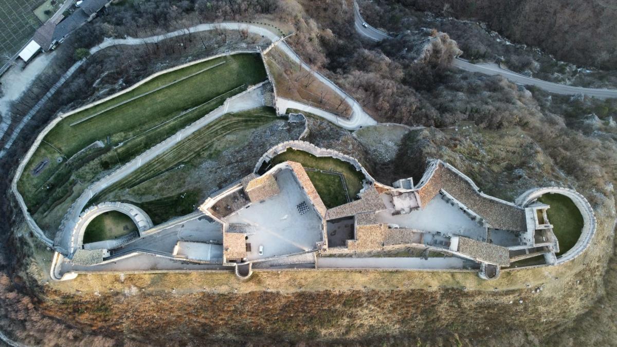 Castel Beseno Castel Beseno