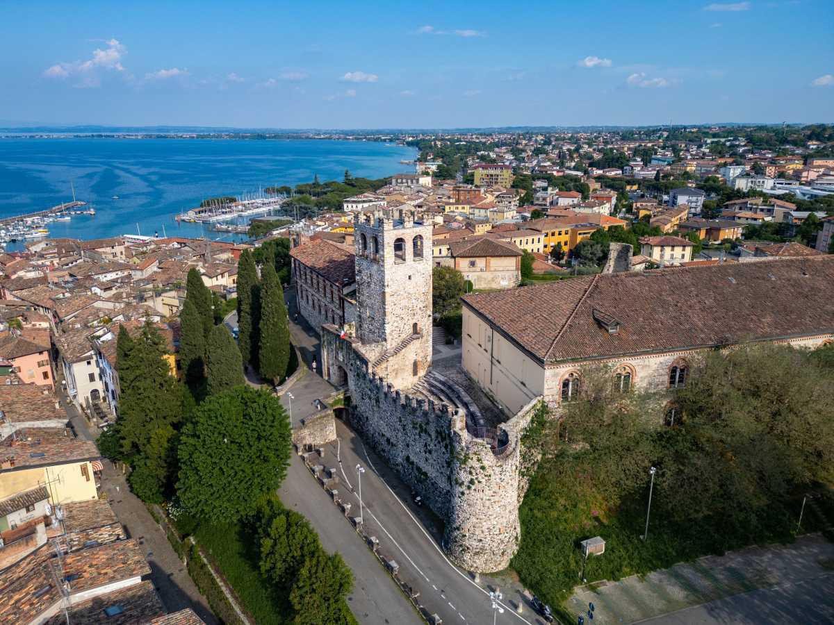 Castello di Desenzano del Garda Castello di Desenzano del Garda