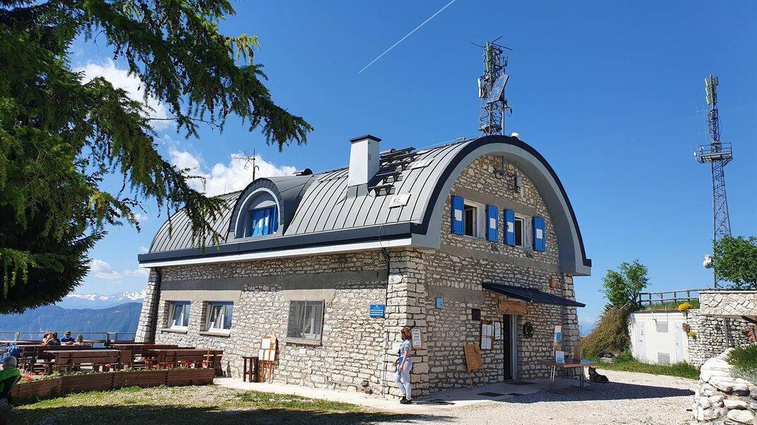 Rifugio Finonchio – “Fratelli Filzi” Rifugio Finonchio – “Fratelli Filzi”