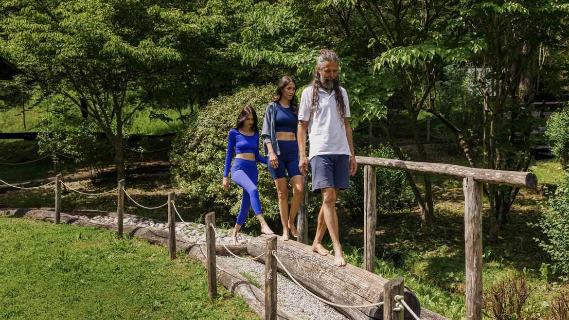 Percorso sensoriale e Forest bathing a Comano in Trentino Percorso sensoriale e Forest bathing a Comano in Trentino