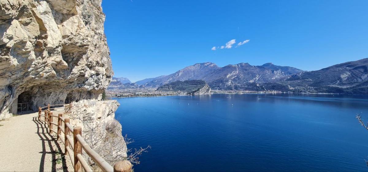 Il Lago di Garda in Bicicletta: I 5 Percorsi Imperdibili con Vista Lago