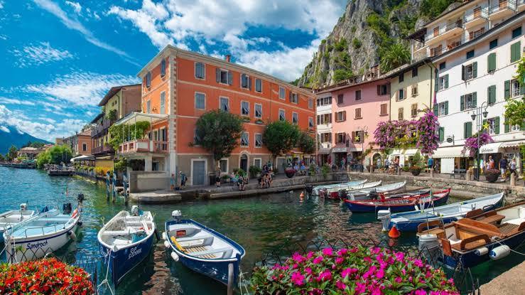 Limone sul Garda in un giorno d'estate: l'itinerario perfetto