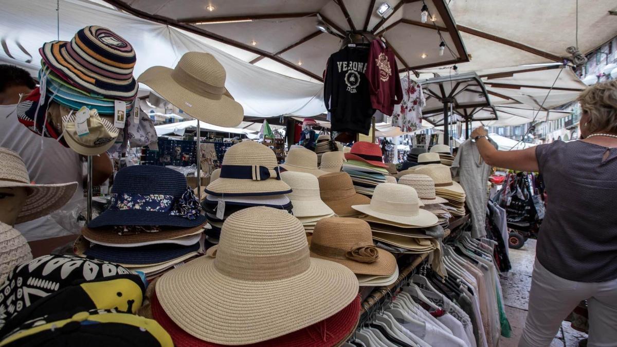 ποΈ Guida ai Mercati Settimanali del Garda e Dintorni ποΈ Guida ai Mercati Settimanali del Garda e Dintorni