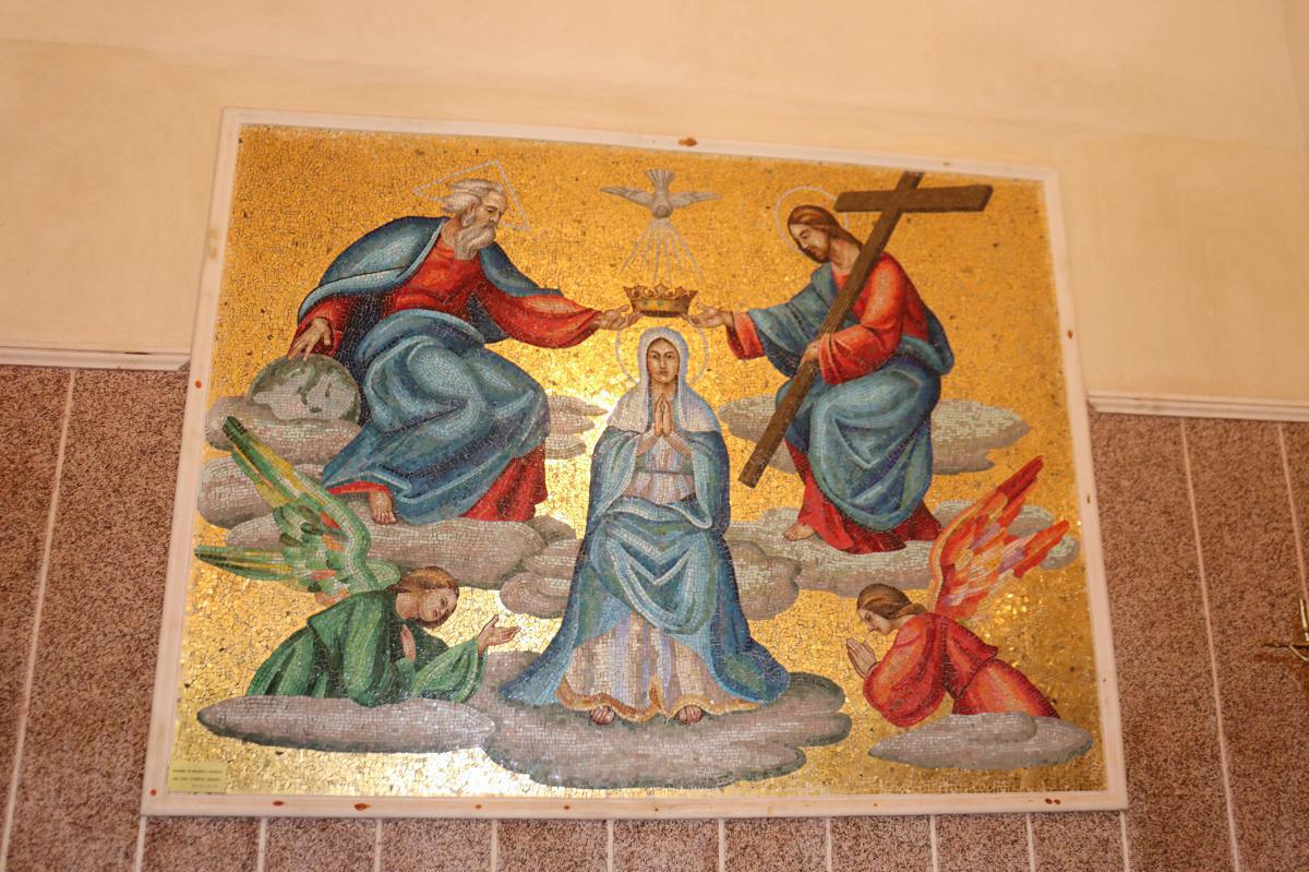 Chiesa della SS. Trinità - Church of the Holy Trinity Chiesa della SS. Trinità - Church of the Holy Trinity