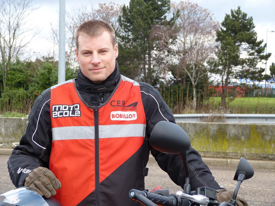 Le permis moto en situation de handicap : Un exemple de réussite
