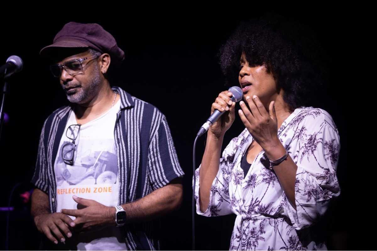 Un concert intimiste et émouvant... au coeur du Blues Kréol de Riskab ' Un concert intimiste et émouvant... au coeur du Blues Kréol de Riskab '