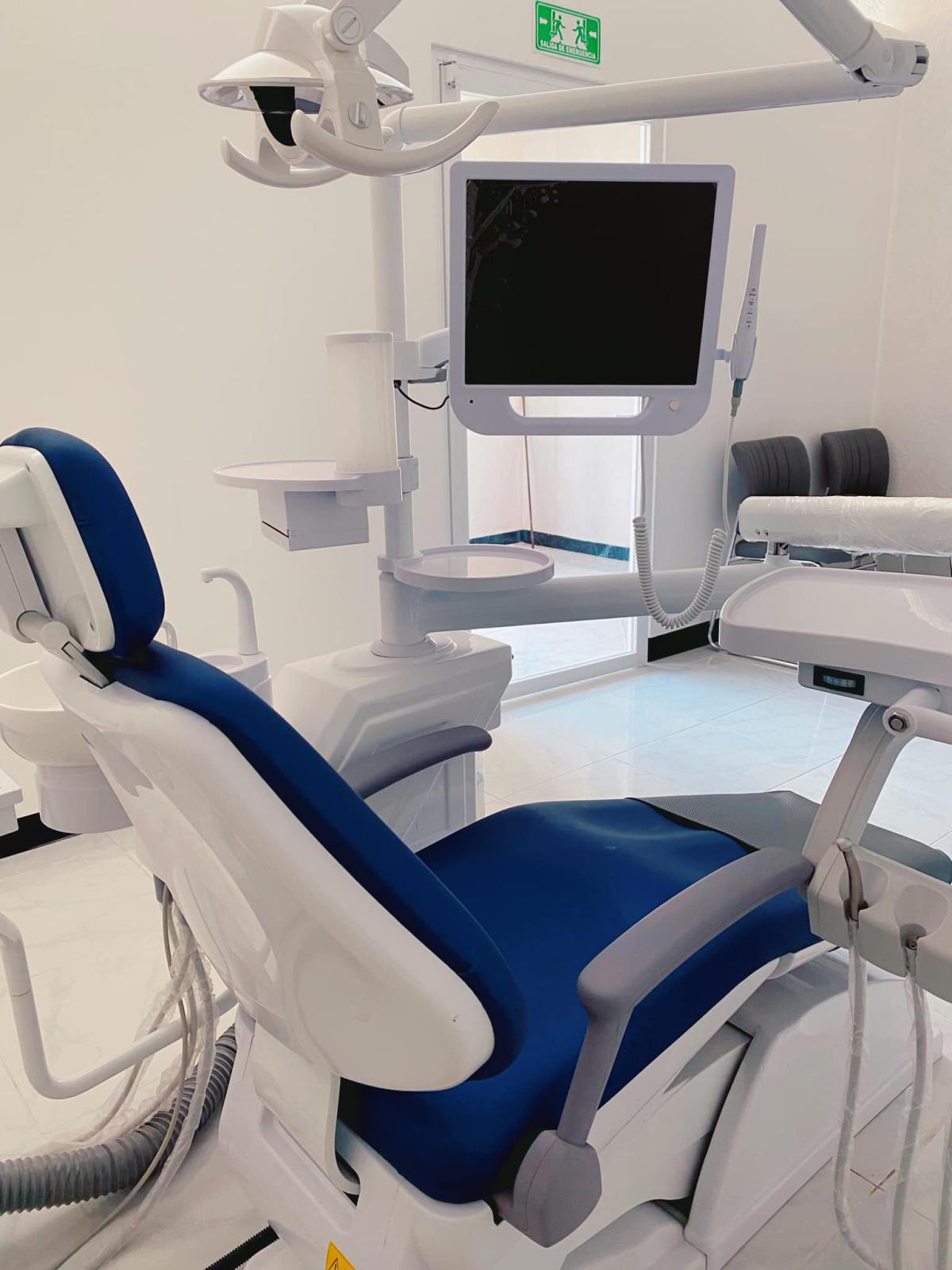 CLÍNICA DE ORTODONCIA Y ODONTOLOGÍA INTEGRAL CLÍNICA DE ORTODONCIA Y ODONTOLOGÍA INTEGRAL