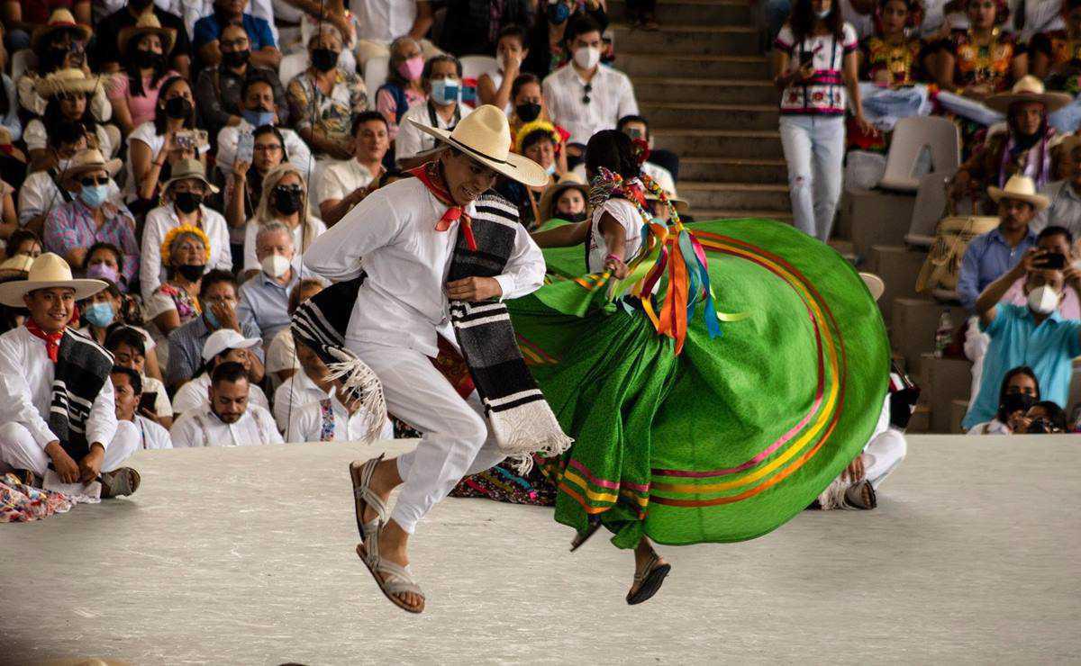 GUELAGUETZA OAXACA GUELAGUETZA OAXACA