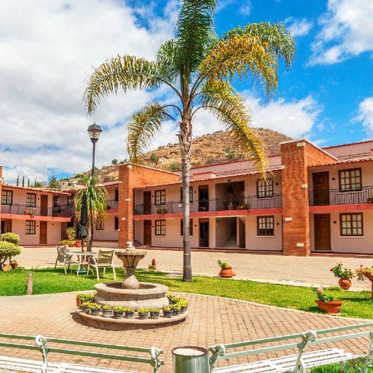 HOTEL VILLAS DEL SOL HOTEL VILLAS DEL SOL