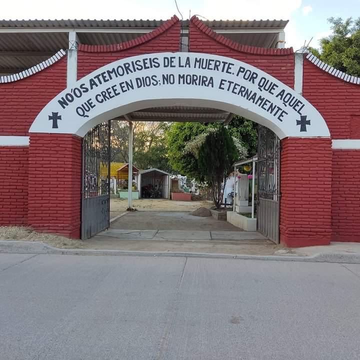 REGIDURÍA DE PANTEONES, SOLEDAD ETLA 2024 - 2026 REGIDURÍA DE PANTEONES, SOLEDAD ETLA 2024 - 2026