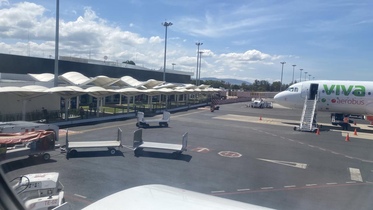 AEROPUERTO INTERNACIONAL XOXOCOTLÁN OAXACA AEROPUERTO INTERNACIONAL XOXOCOTLÁN OAXACA