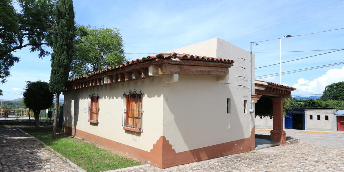 ZONA ARQUEOLÓGICA DE SAN JOSÉ EL MOGOTE ZONA ARQUEOLÓGICA DE SAN JOSÉ EL MOGOTE