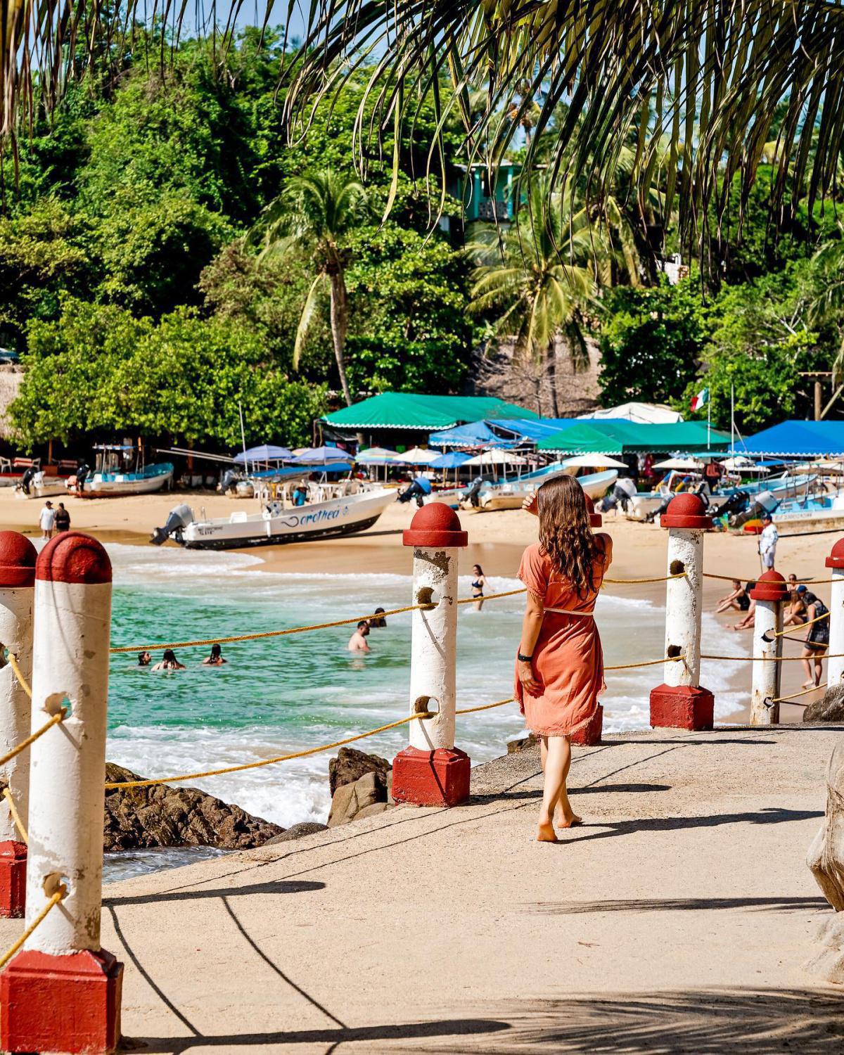 PLAYA PUERTO ANGELITO Y MANZANILLO PLAYA PUERTO ANGELITO Y MANZANILLO