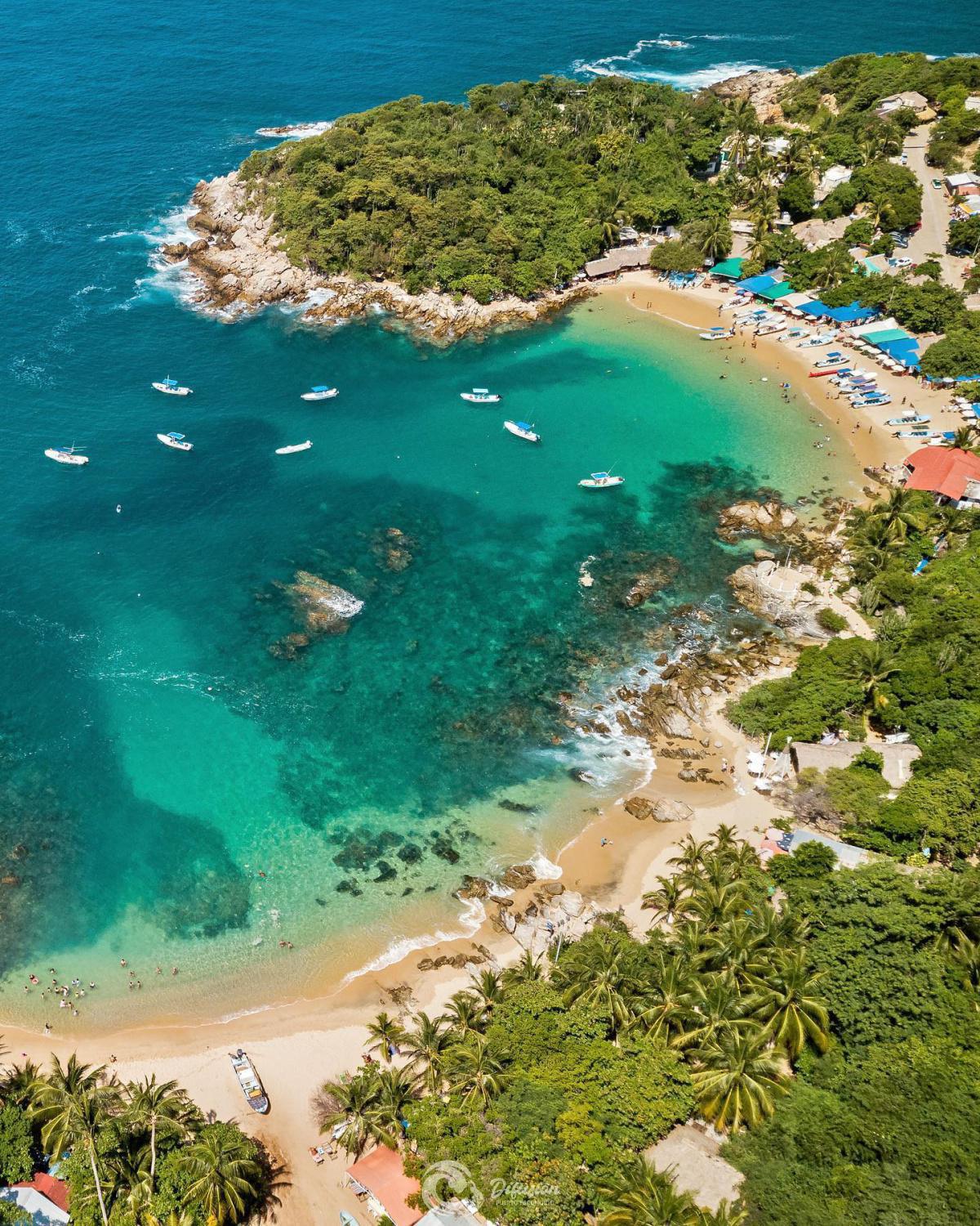 PLAYA PUERTO ANGELITO Y MANZANILLO PLAYA PUERTO ANGELITO Y MANZANILLO