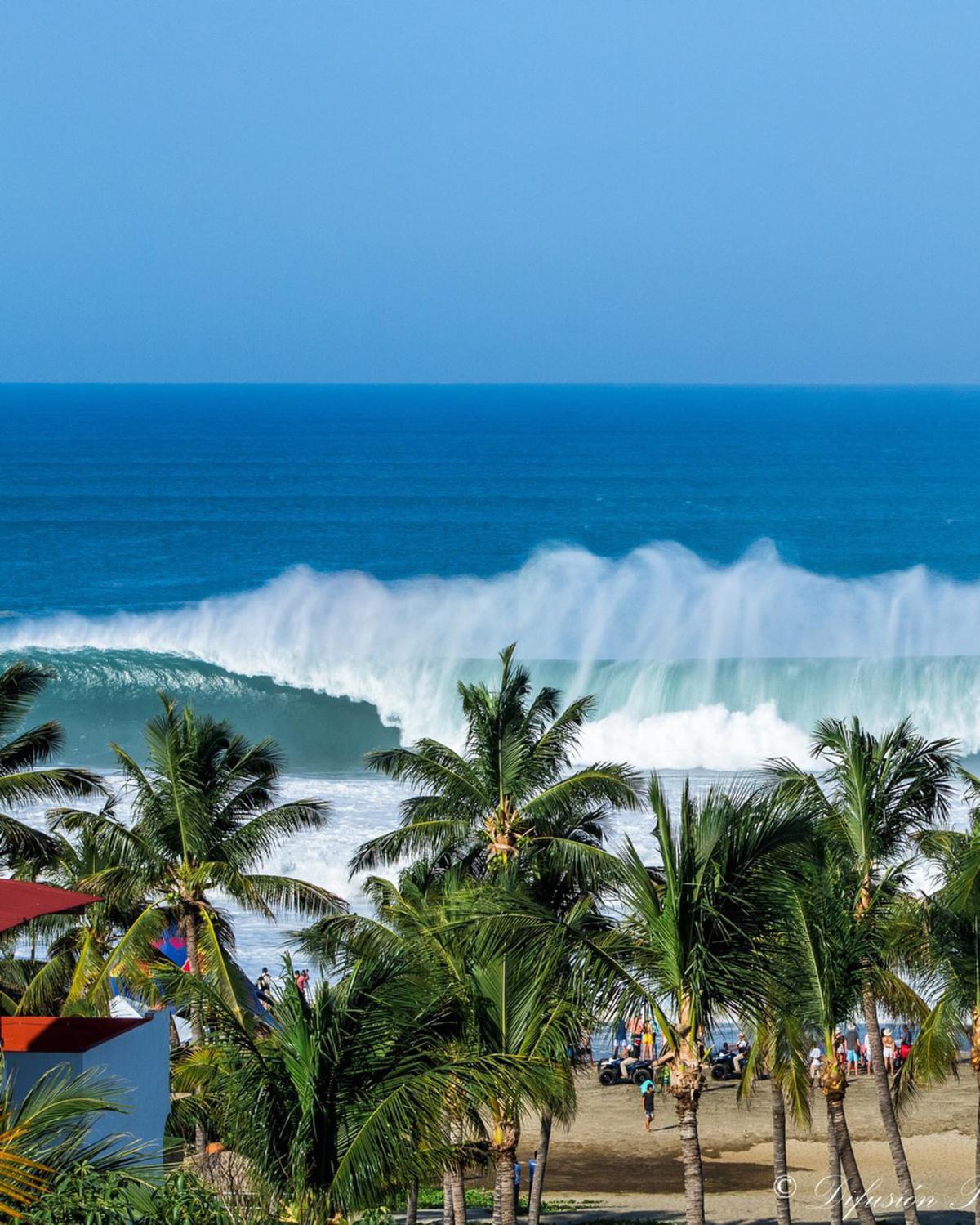 PLAYA ZICATELA