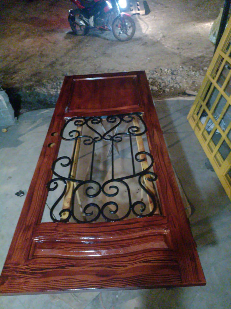 BALCONERÍA Y HERRERÍA HERGUZ BALCONERÍA Y HERRERÍA HERGUZ