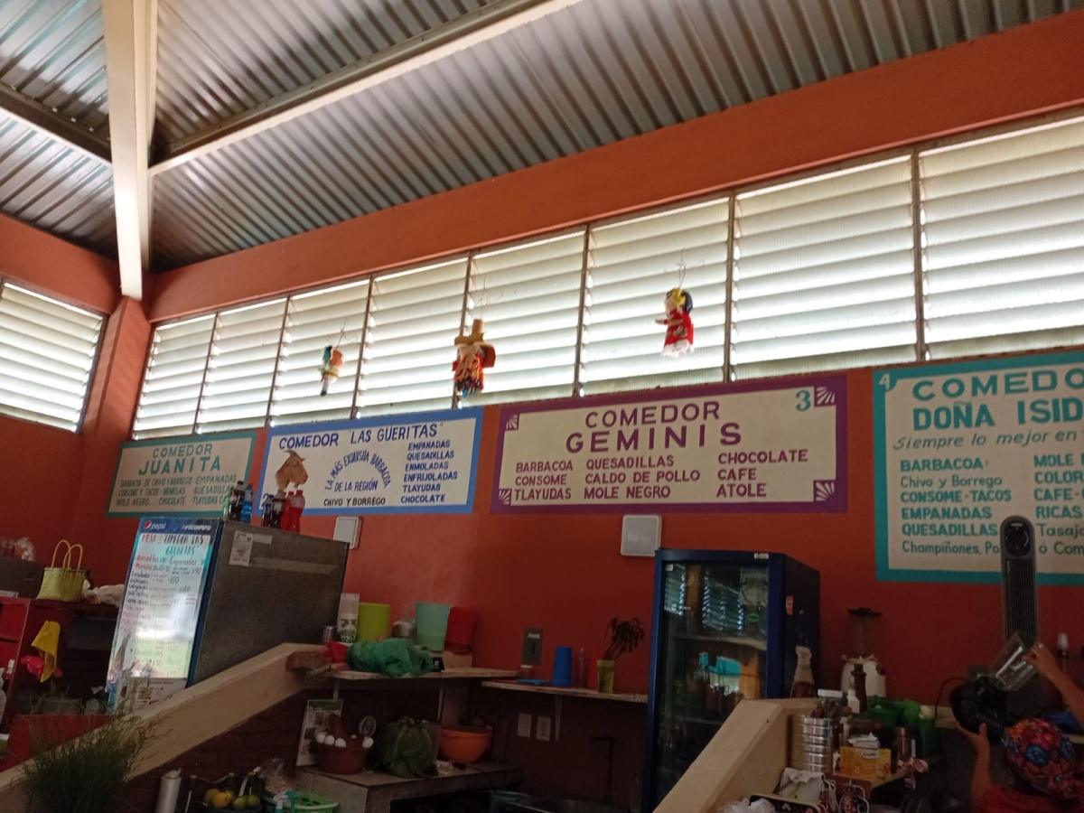 MERCADO GASTRONÓMICO EL TULE