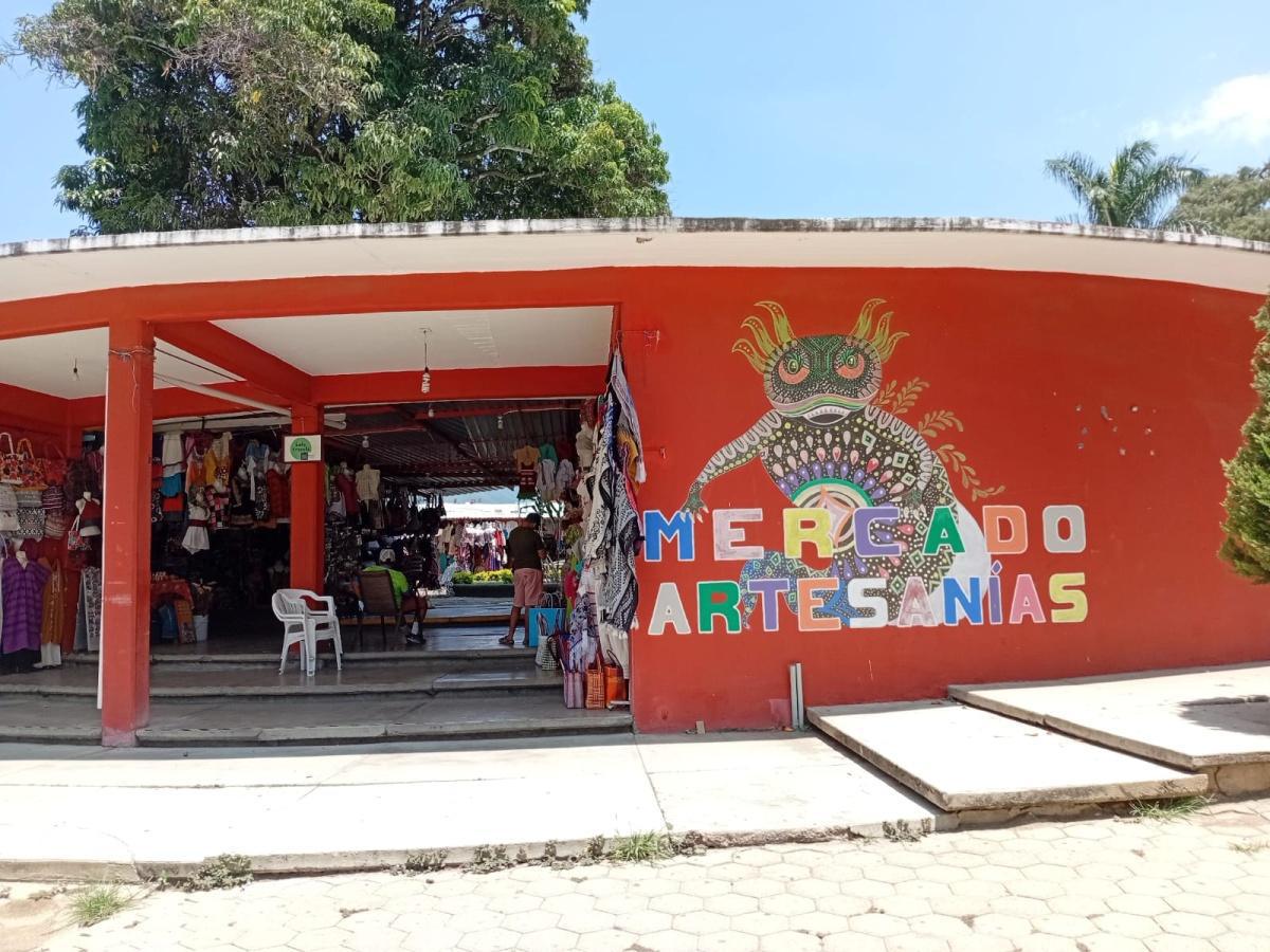 MERCADO DE ARTESANIAS EL TULE