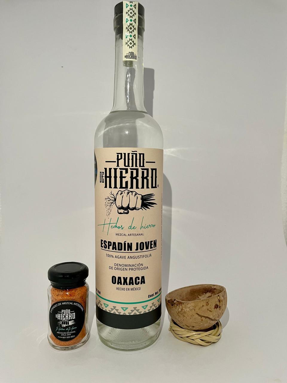 MEZCAL ARTESANAL PUÑO DE HIERRO MEZCAL ARTESANAL PUÑO DE HIERRO