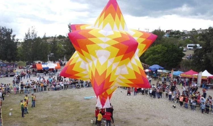 18vo FESTIVAL DE GLOBOS DE CANTOLLA