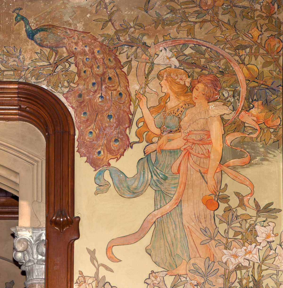 I dipinti murali a villa Igiea
