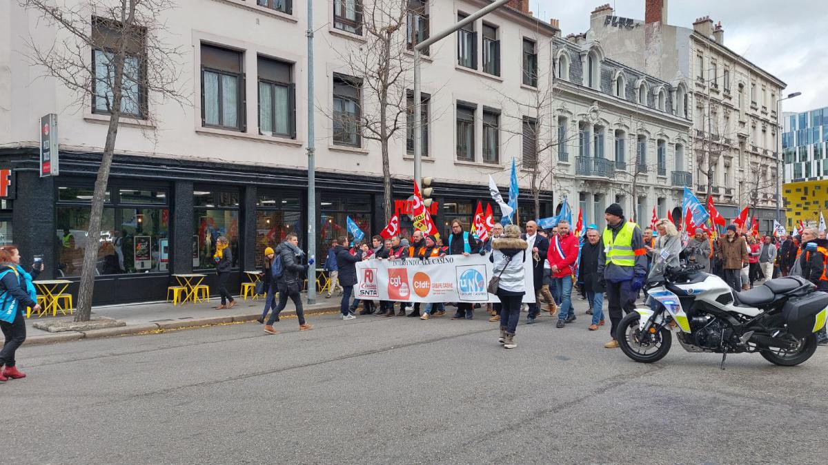 FORCE ET COHESION - LA MOBILISATION FORCE ET COHESION - LA MOBILISATION