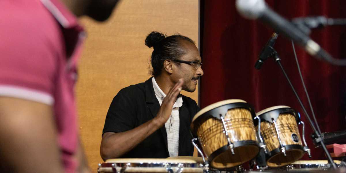 Retour sur le concert de Guillaume Ramaye à Ste Suzanne Retour sur le concert de Guillaume Ramaye à Ste Suzanne