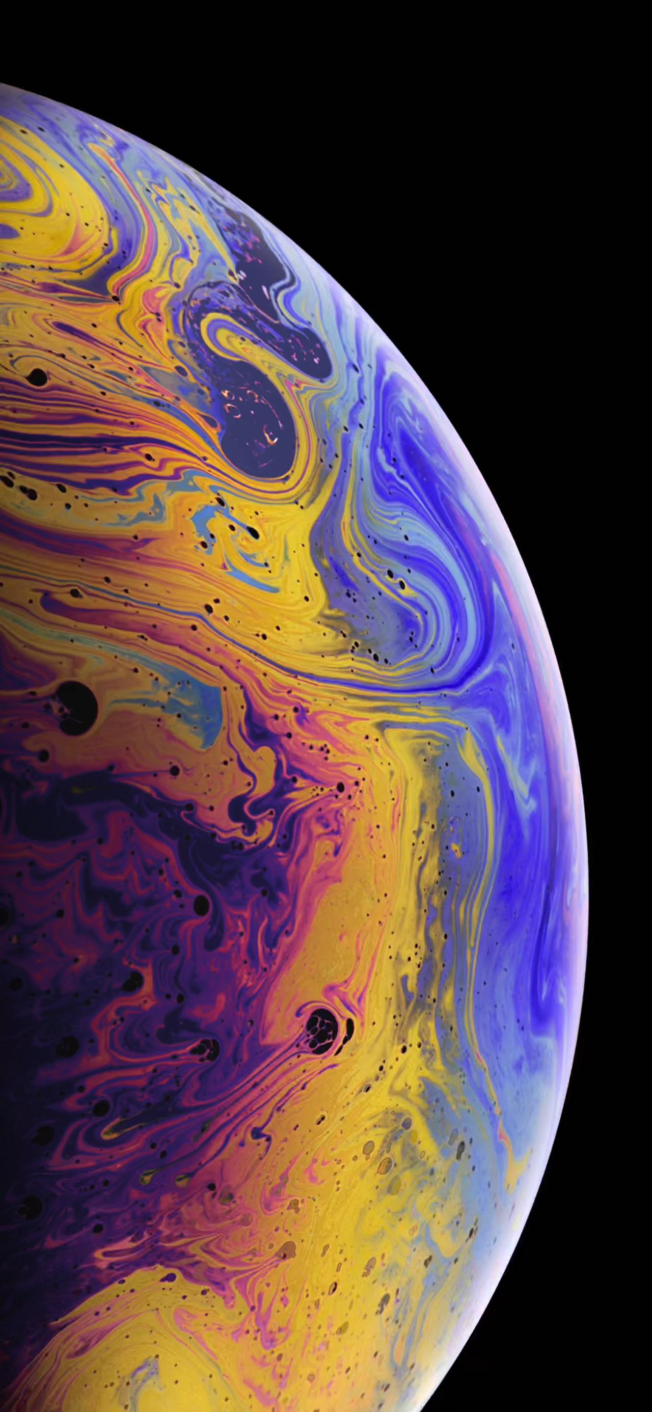 iPhone XS Giallo e Blu
