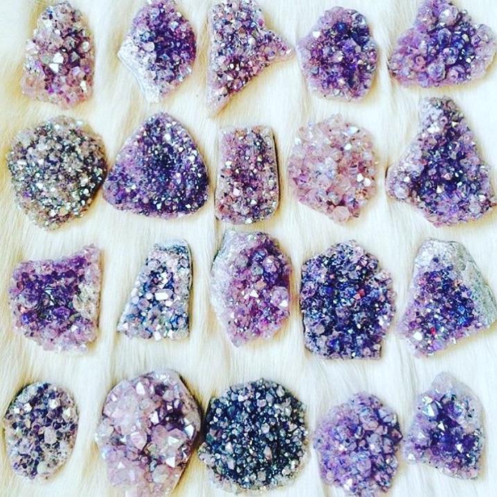 Amethyst Clusters in July 21 Blue Ivory