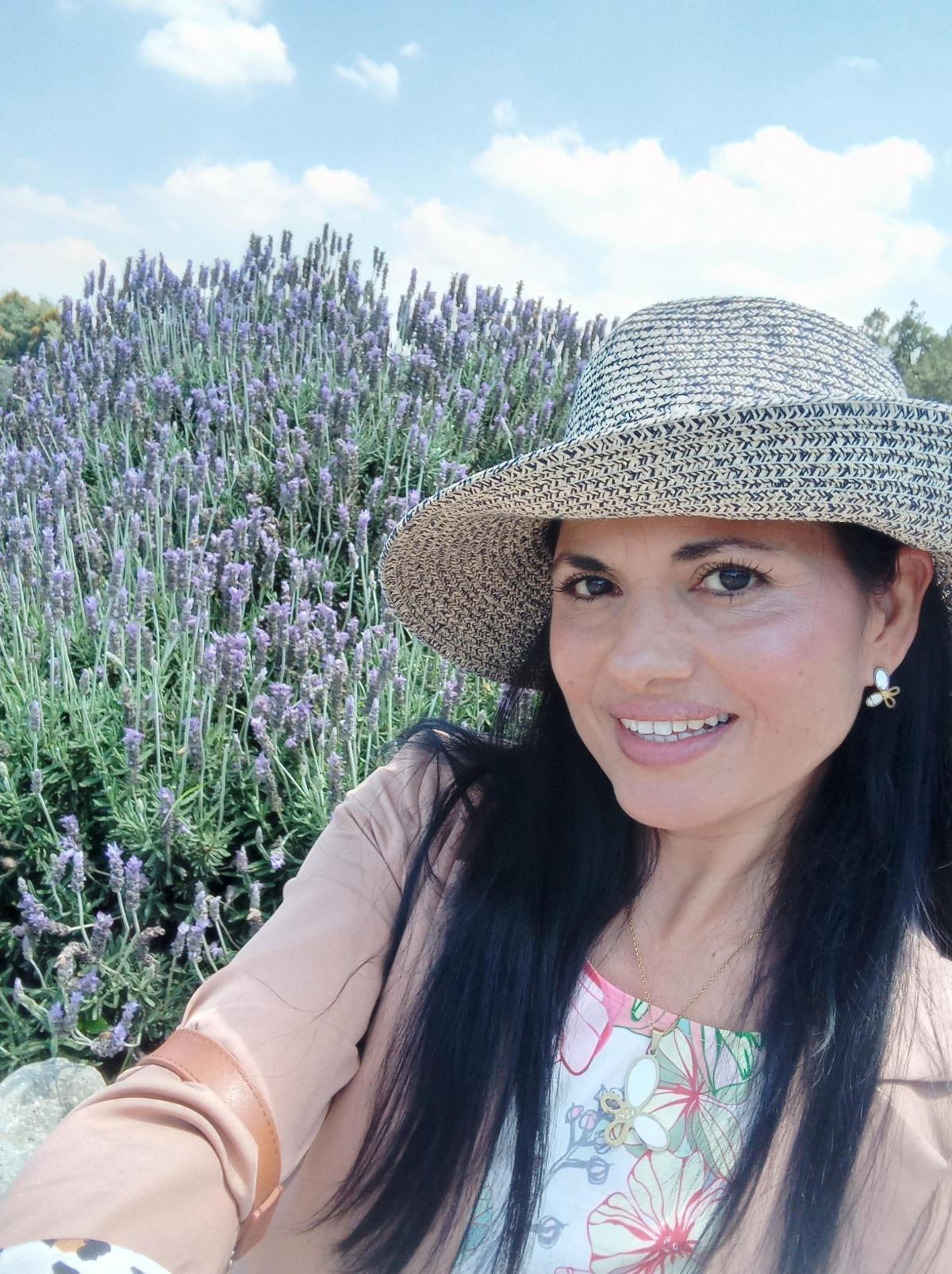 Diana Félix (Culiacán, Sinaloa - México) Diana Félix (Culiacán, Sinaloa - México)