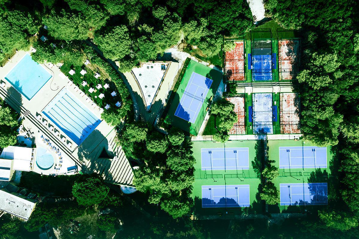 COUNTRY CLUB ALIMINI COUNTRY CLUB ALIMINI