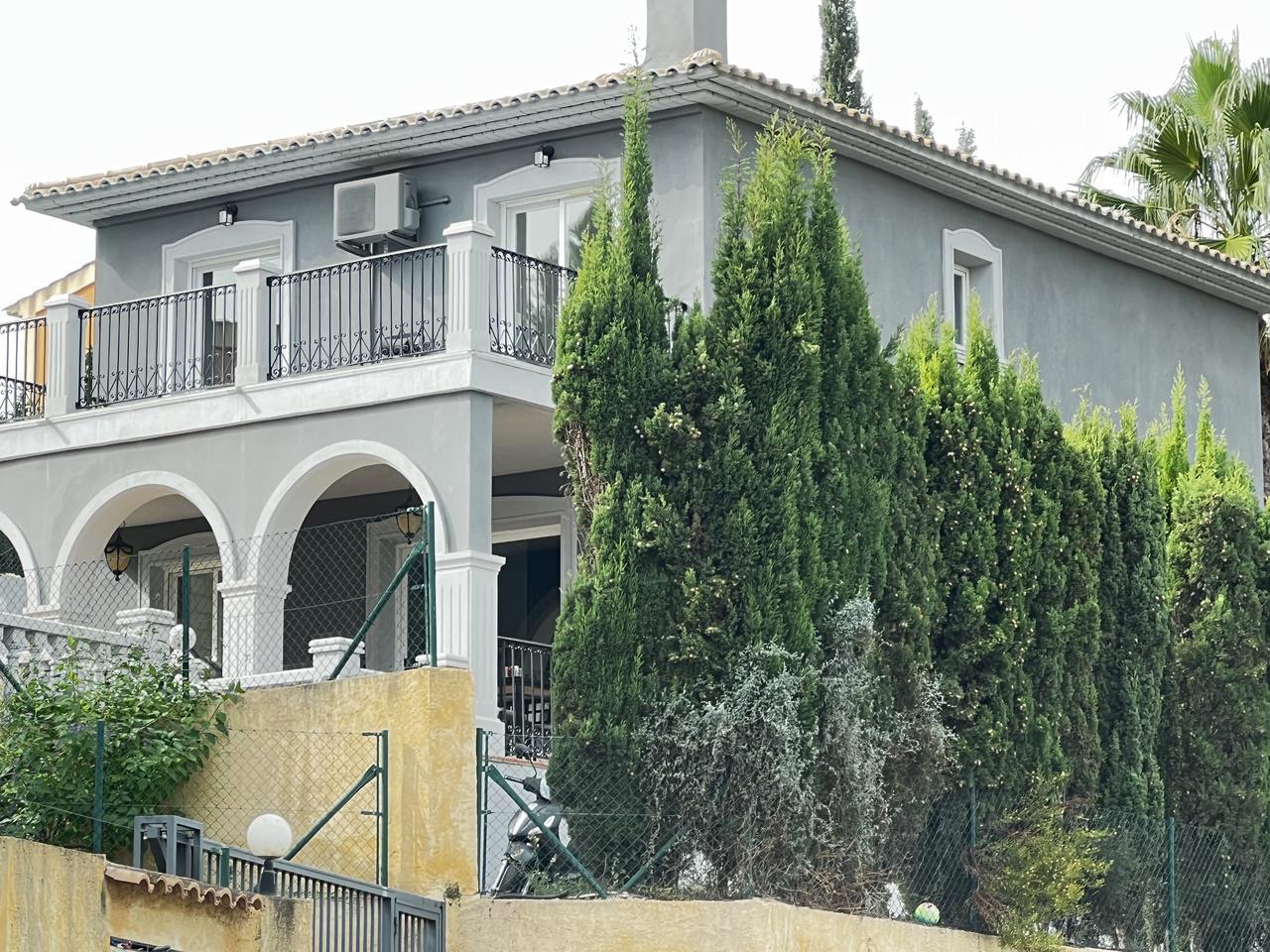 VIVIENDA IDENTICA, REFORMADA (REFORMA ESTETICA)
