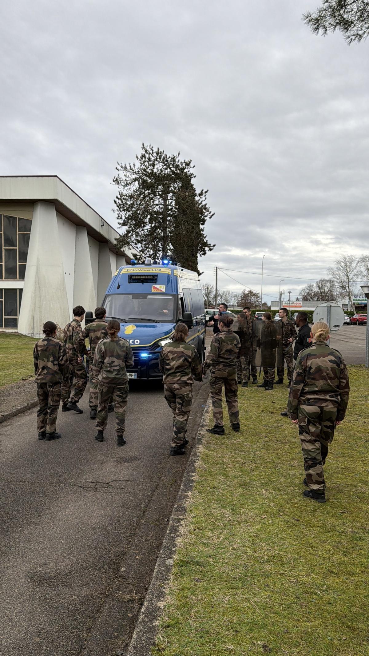 1er jour de la semaine de formation 2025/2026 des Cadets Gendarmerie des Landes 1er jour de la semaine de formation 2025/2026 des Cadets Gendarmerie des Landes