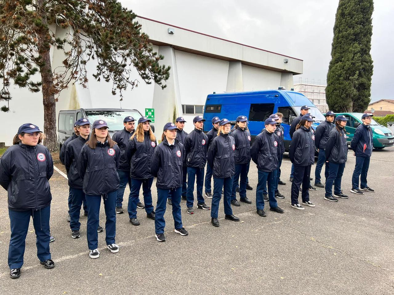 Les Cadets à la caserne de Gendarmerie Mobile de MONT-DE-MARSAN 