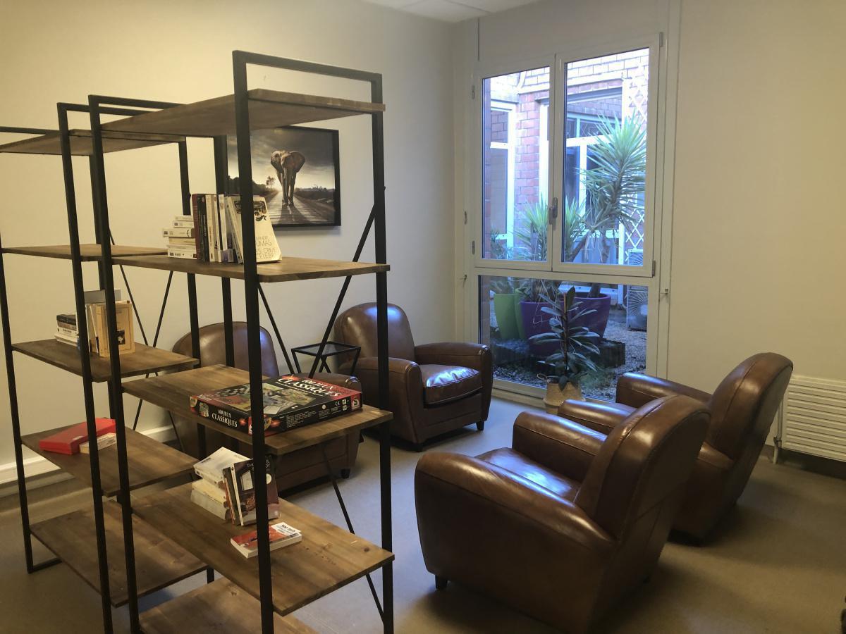 Salle de pause / salle de sport et siestes Salle de pause / salle de sport et siestes