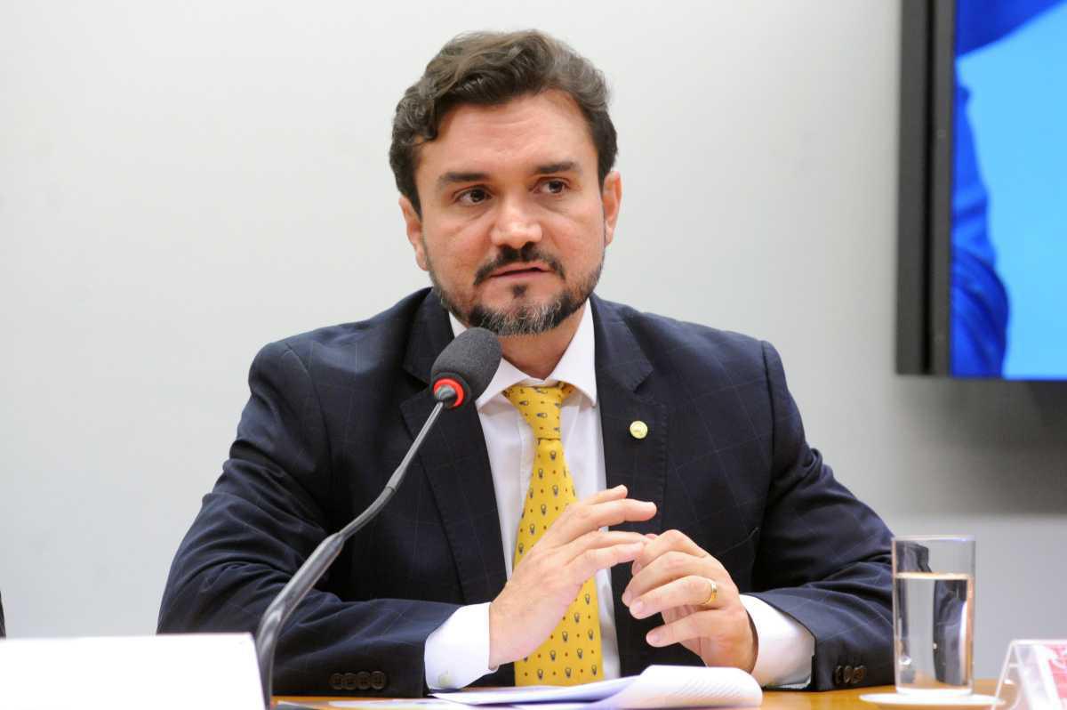 Política - União Brasil se reunirá na 4ª feira para decidir sobre expulsão de Celso Sabino.