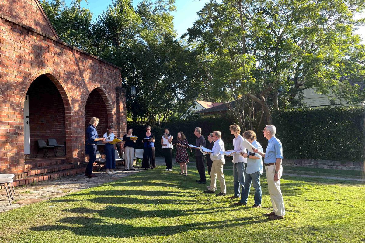 ¡TONE UP! ¡TONE UP!