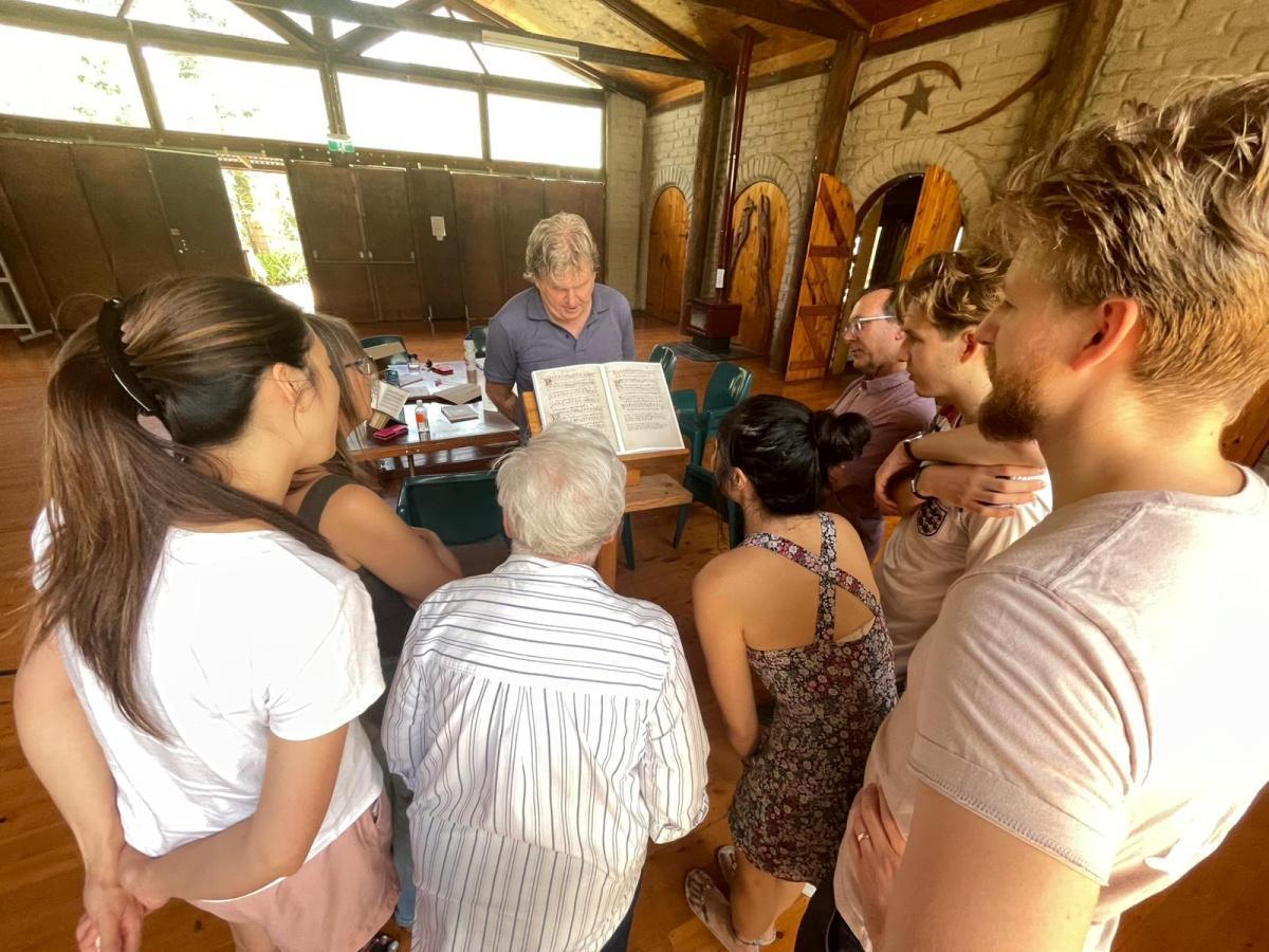 ¡TONE UP! ¡TONE UP!