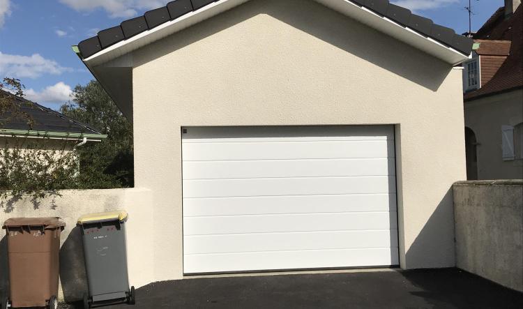 Construction garage