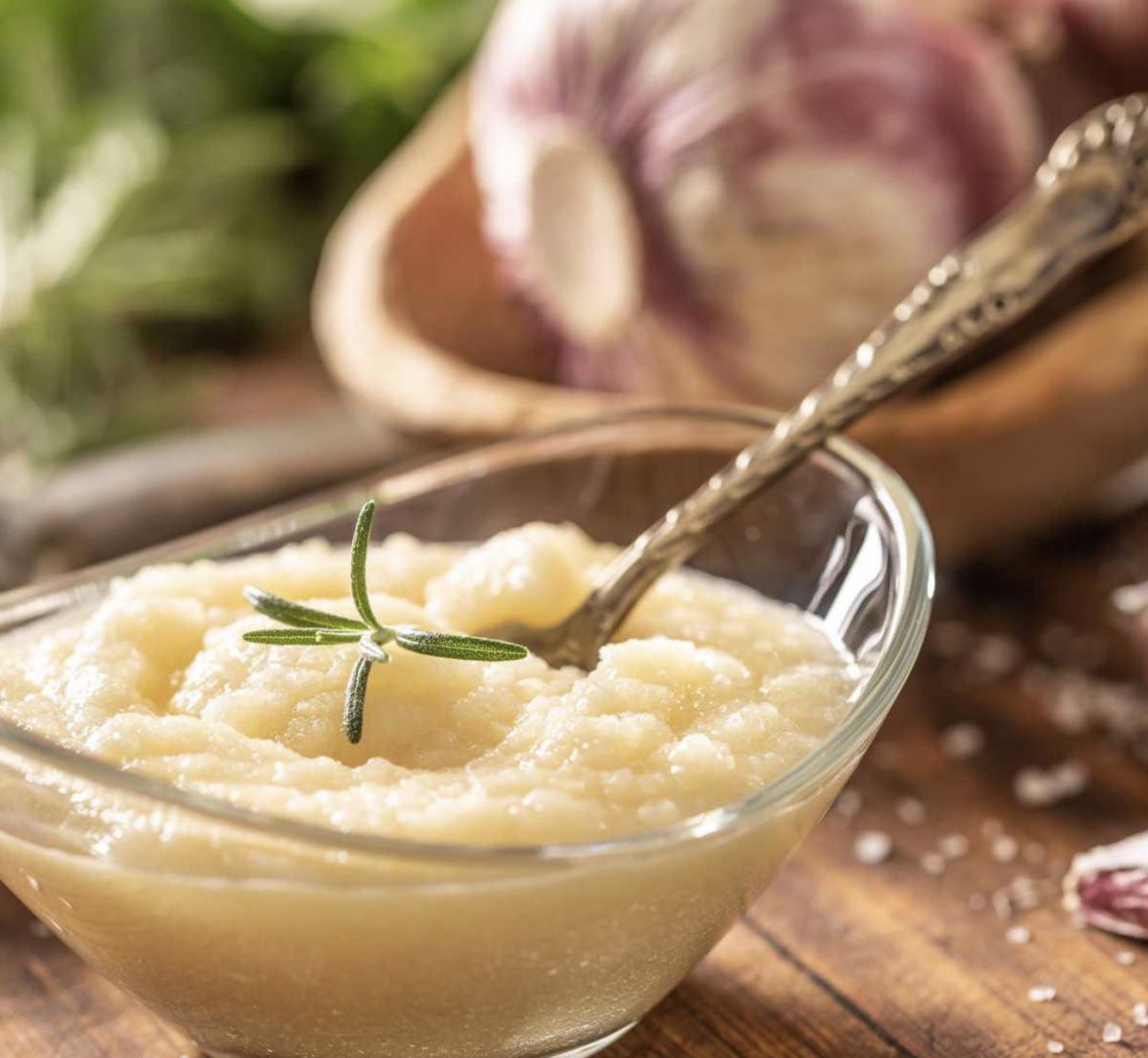 Poultice for respiratory ailments
