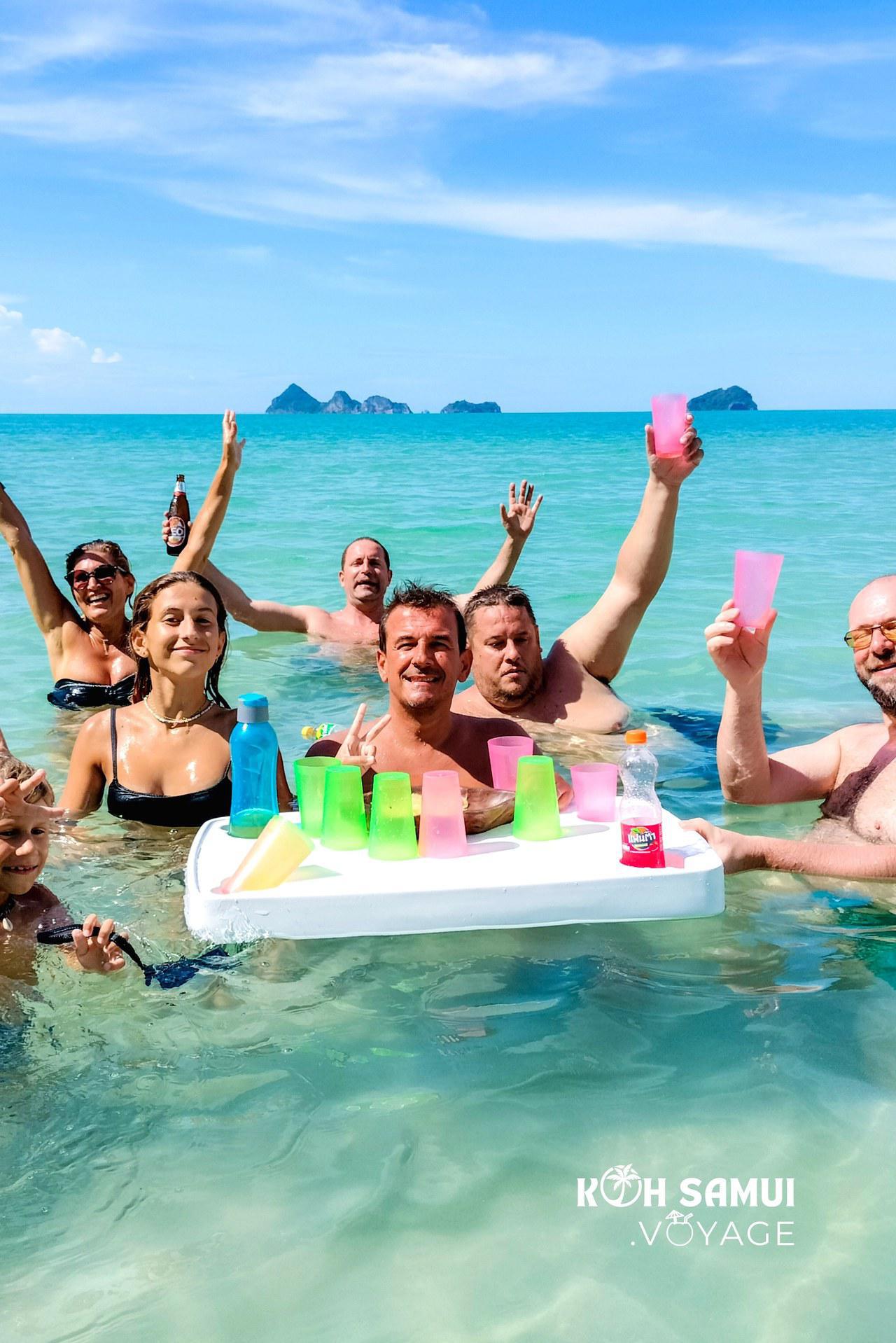 Apéritif sur une île déserte