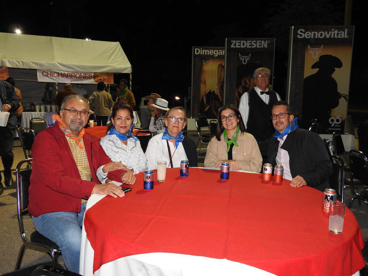 Noche Temática (182)