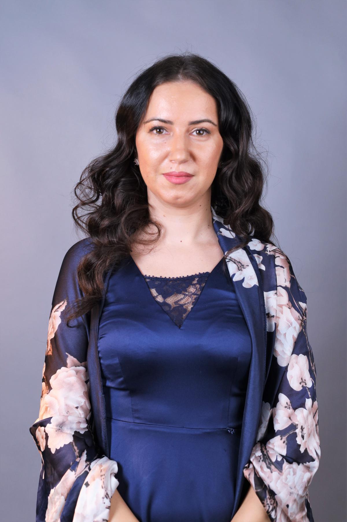 Ghindici Roxana Elenena Ghindici Roxana Elenena