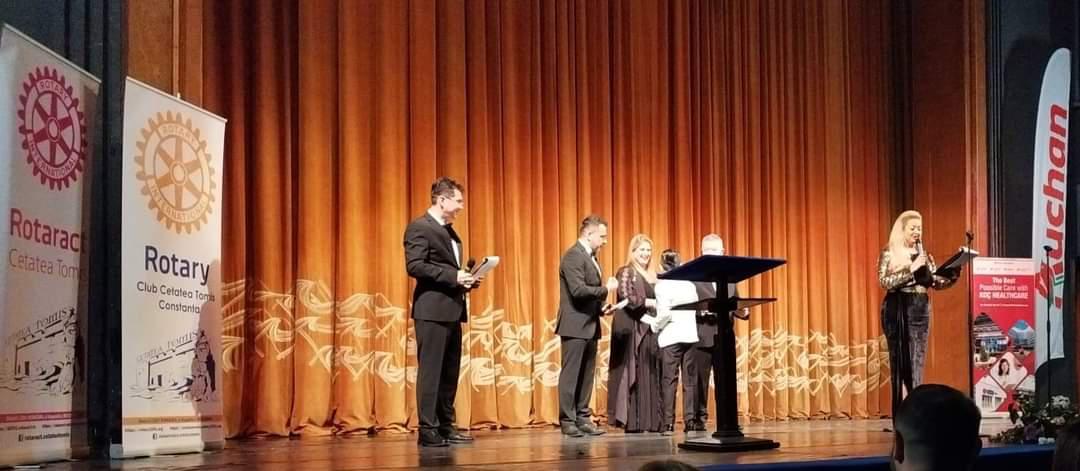 Zece cursanți ai Centrului Cultural Județean Constanța ,,Teodor T. Burada’’, premiați în cadrul Galei ,,Rotary Premiază Excelența’’
