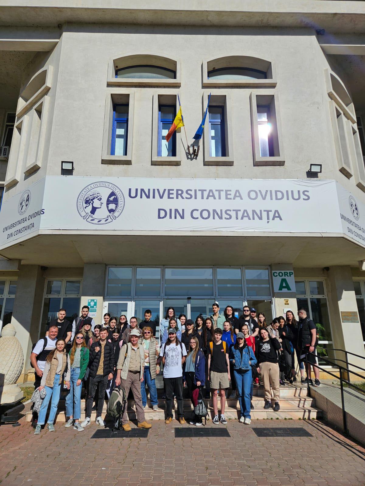 Excursie de documentare la Rezervația Naturală ,,Fântânița’’ Excursie de documentare la Rezervația Naturală ,,Fântânița’’