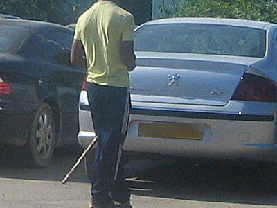 Le racket des parkings à Tizi-Ouzou est devenu la "poule aux œufs d'or" de véritables gangs qui se partagent les rues sous l’œil complice des diverses autorités locales, aussi bine sécuritaires qu’administrative. (PH/DR)