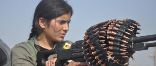 Une combattante kurde de Ras Al-Ayn. (Photo/ Hamid Mesud/France 24) 
