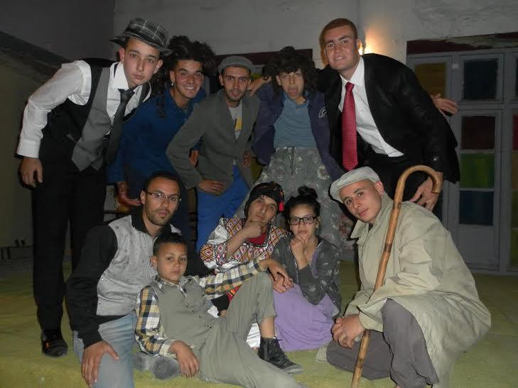 La Troupe théâtrale Tafrara de Tifrit ou le théâtre engagé au service de l’identité kabyle