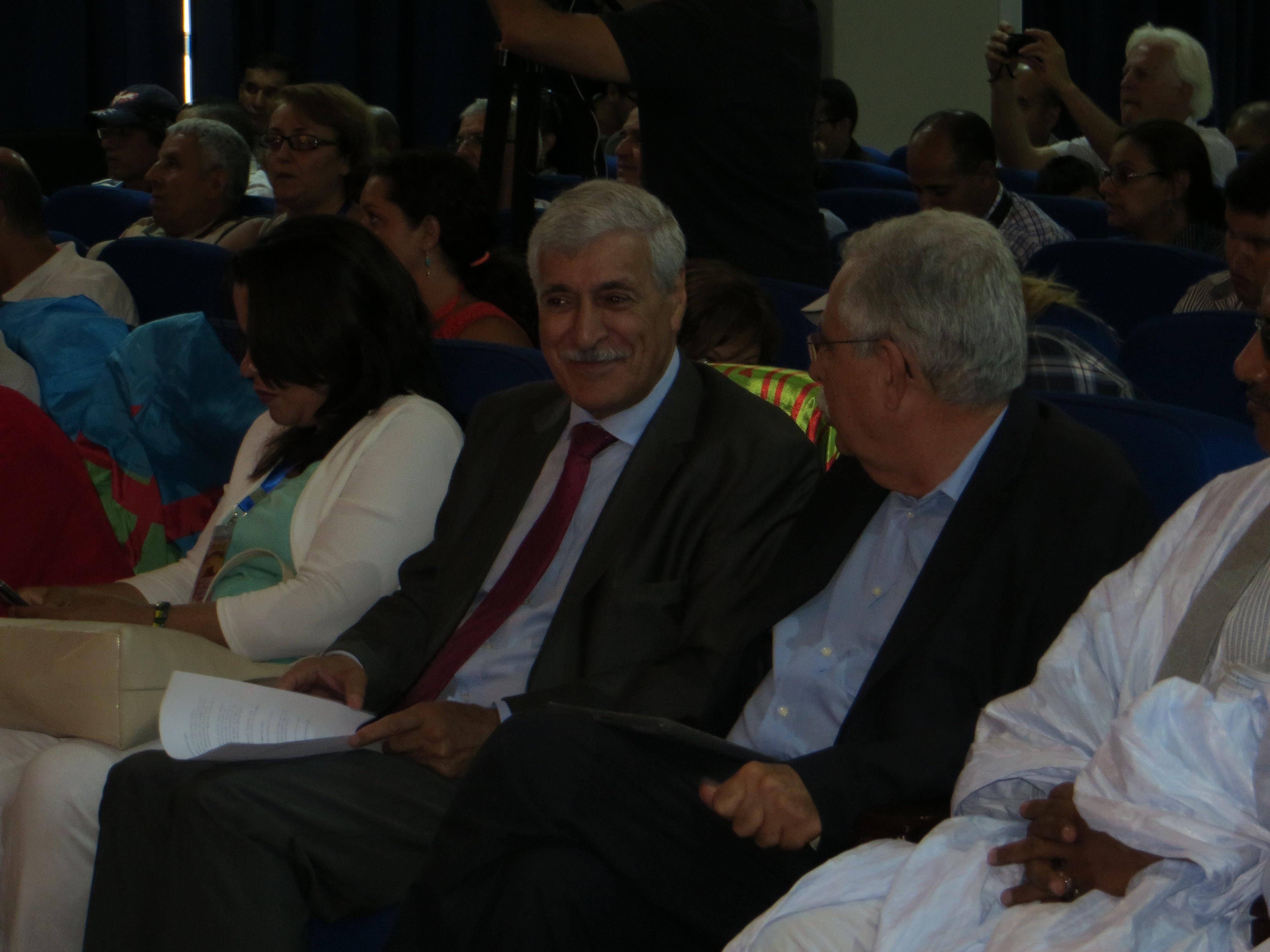 Le président de l'Anavad, Ferhat Mehenni avec le maire d'Agadir, Tarik Kabbaj